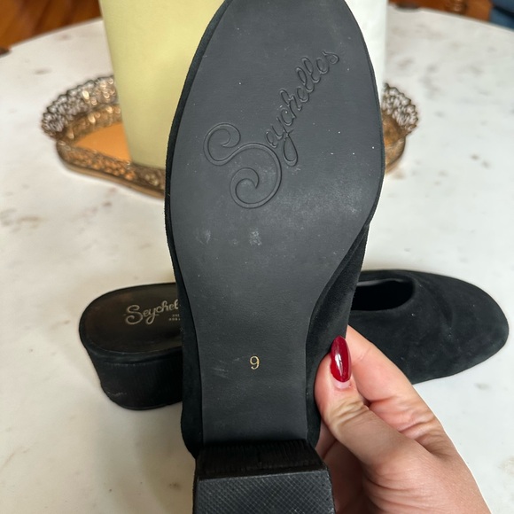 Seychelles Black Suede Mules - Picture 7 of 7